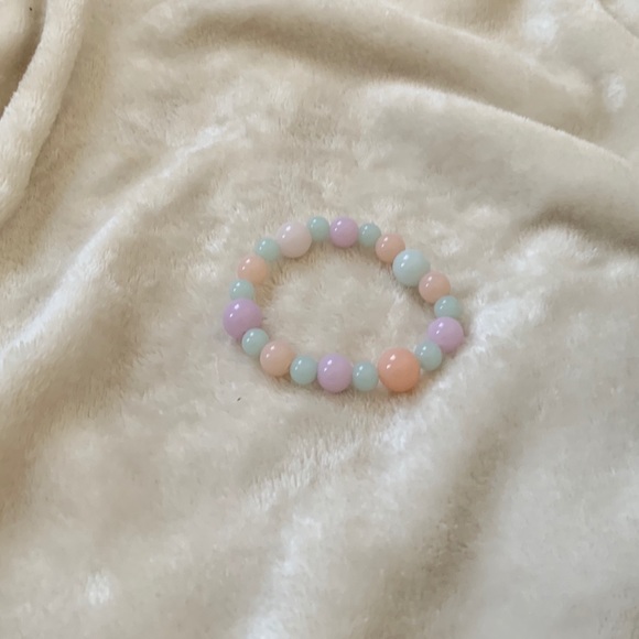 Classic Beaded Bracelet - Picture 2 of 3